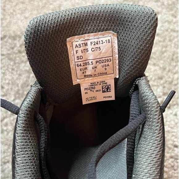 Puma 🖤 Women Steal-Toed Shoes, size 9.5  W Black 🖤 - Picture 4 of 7